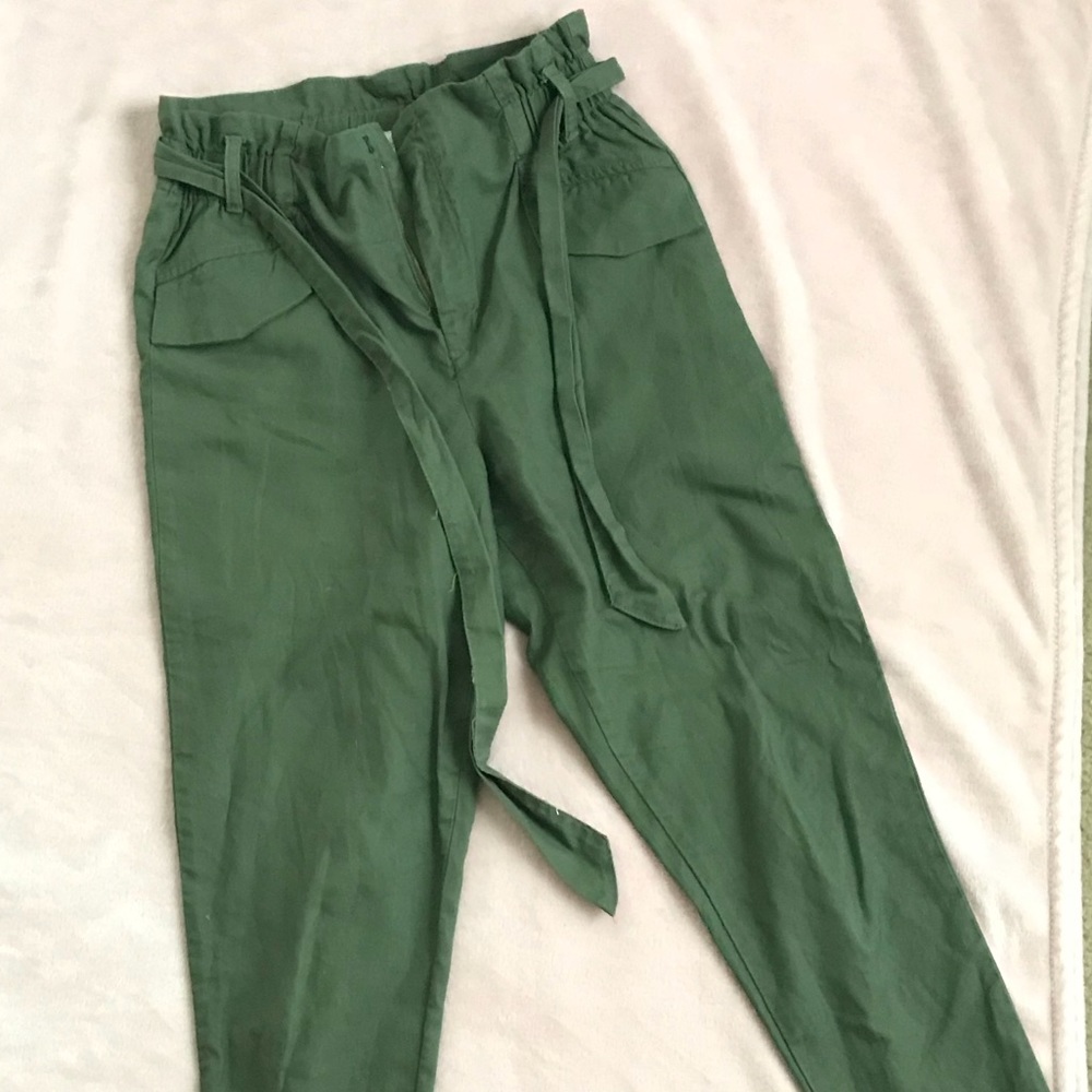 Gianni Bini green high waisted pants